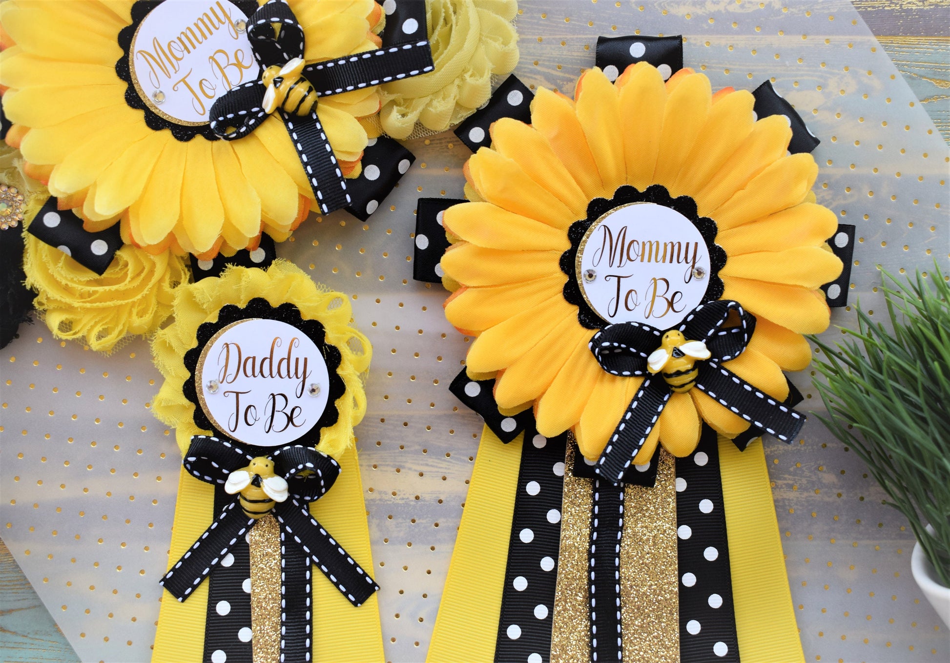 Sunflower Bumble Bee Baby Shower, Yellow Black Flower Sash and Pin, Mommy To Be, Daddy To Be, Sunflower Gender Reveal, Bumble Bee, Custom - Celebrations By Cris