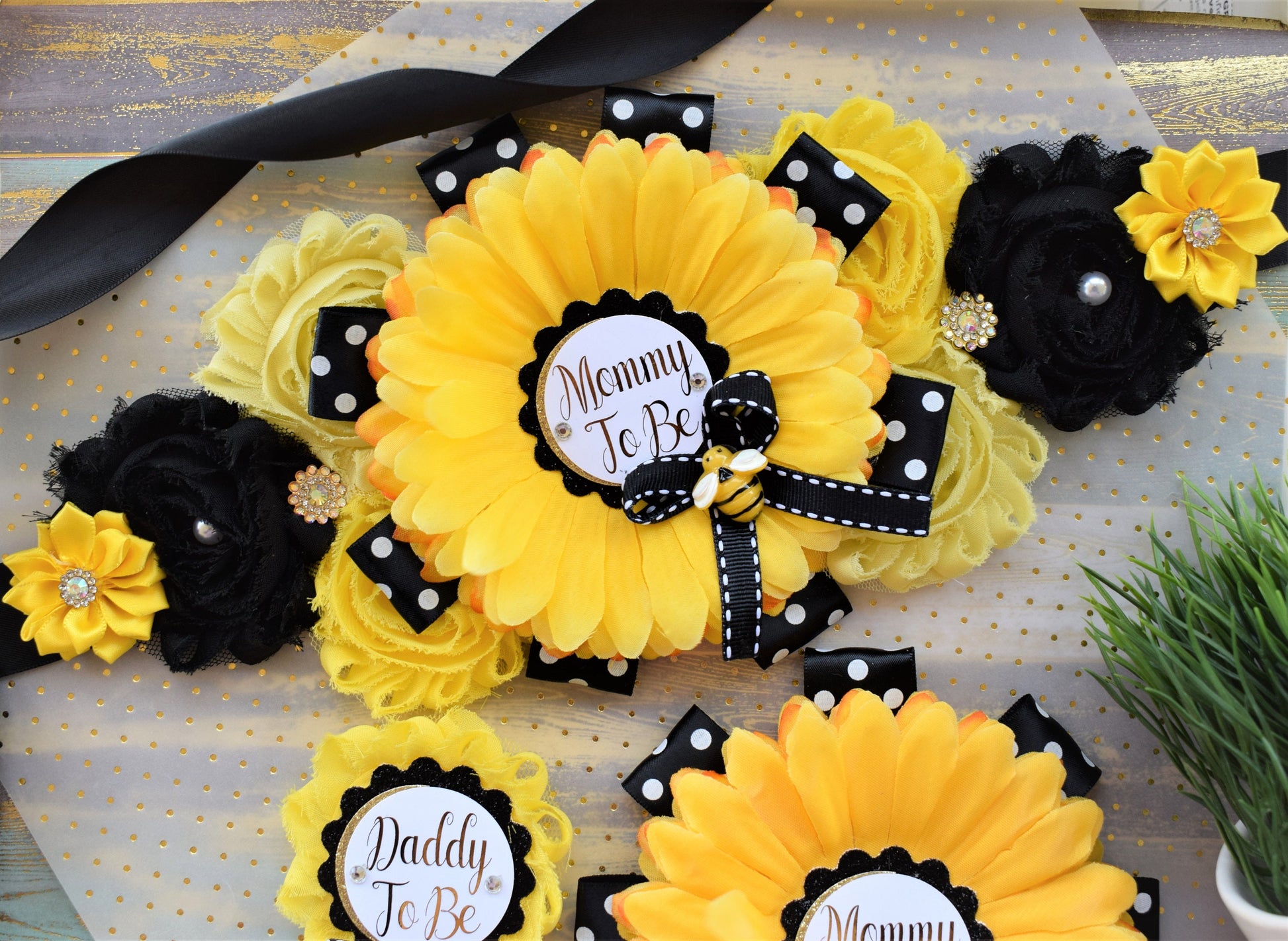 Sunflower Bumble Bee Baby Shower, Yellow Black Flower Sash and Pin, Mommy To Be, Daddy To Be, Sunflower Gender Reveal, Bumble Bee, Custom - Celebrations By Cris