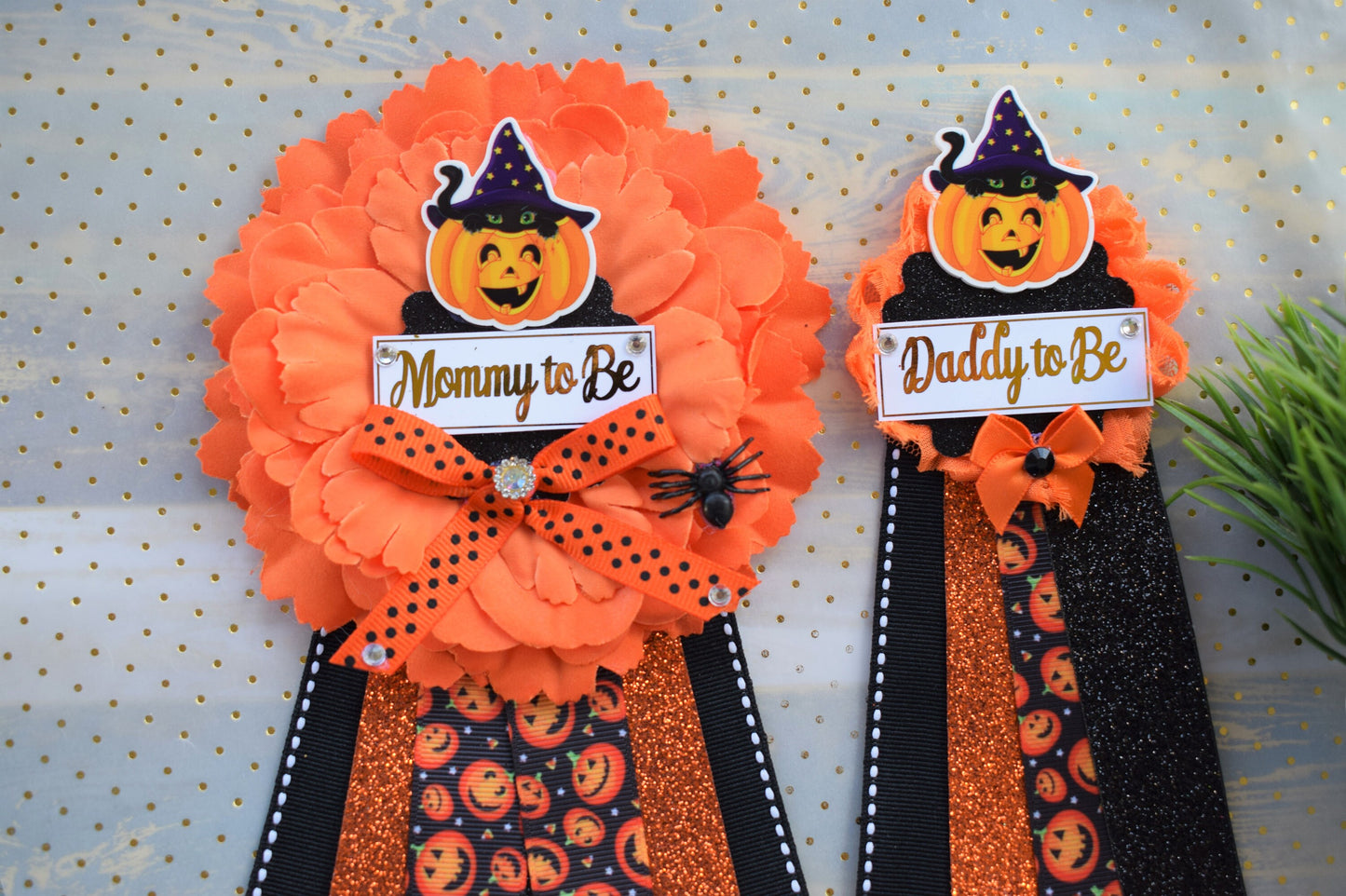 Pumpkin Baby Shower, Halloween Baby Shower, Pumpkin Orange Black Mommy To Be Pin, Halloween Corsage Pin, Pumpkin Daddy To Be Pins, Halloween