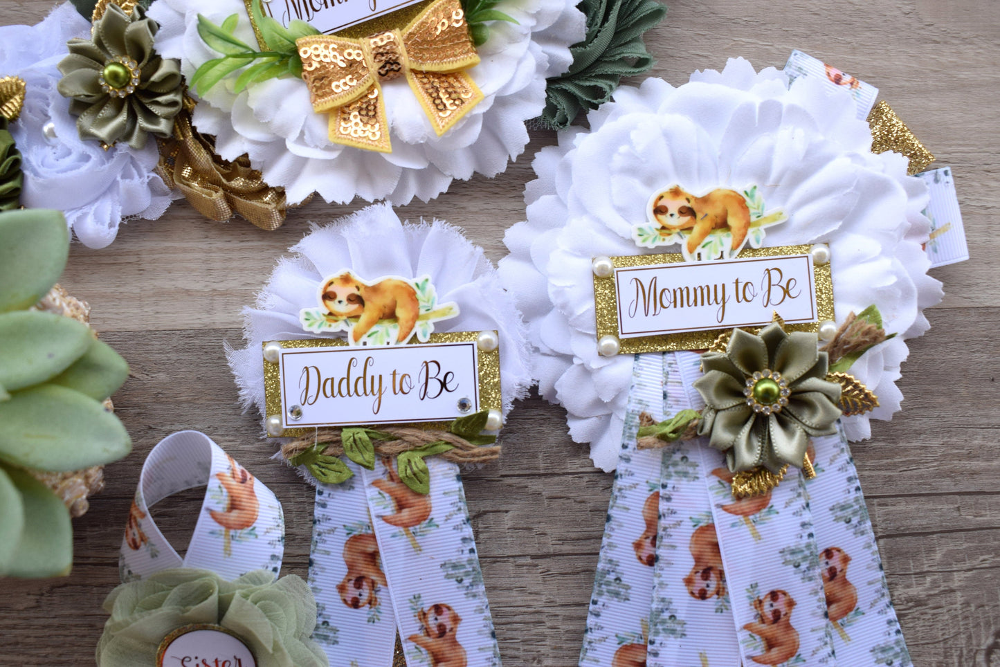 Sloth Baby Shower, Sloth Mommy to Be Pin, Sloth Baby Shower Pin, Sloth Greenery Maternity Sash, Baby Shower, Green White Gold - S0004 - Celebrations By Cris