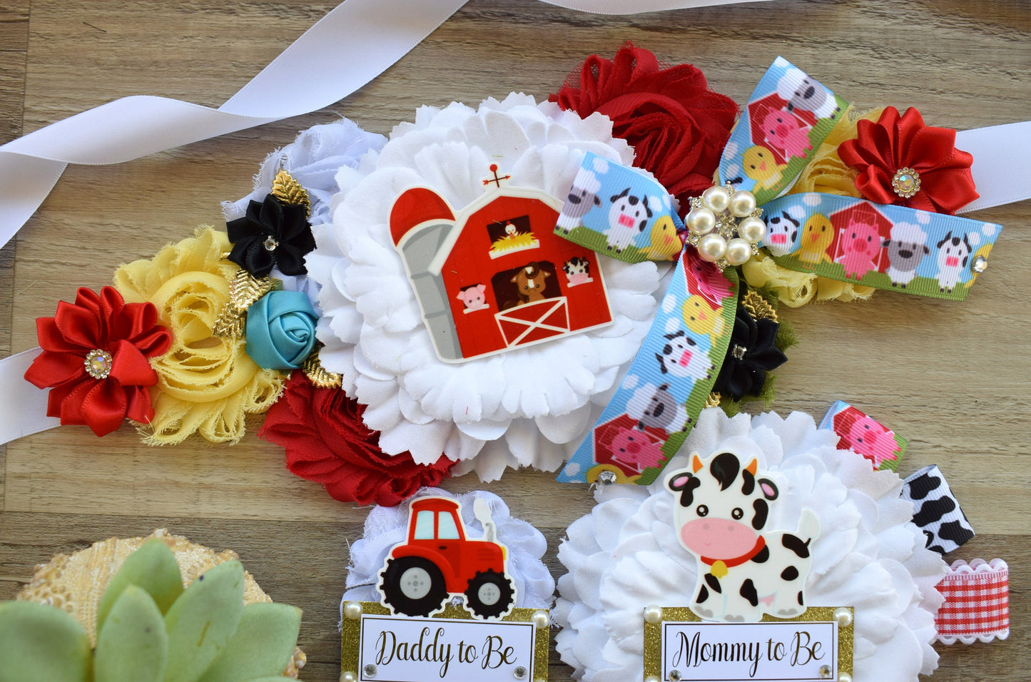 Farm Animal Baby Shower, Barn Animal Baby Shower, Cow Sheep Horse Mommy To Be Ribbon Pin, Farm Daddy To Be Ribbon Pin, Baby Shower Gift - Celebrations By Cris