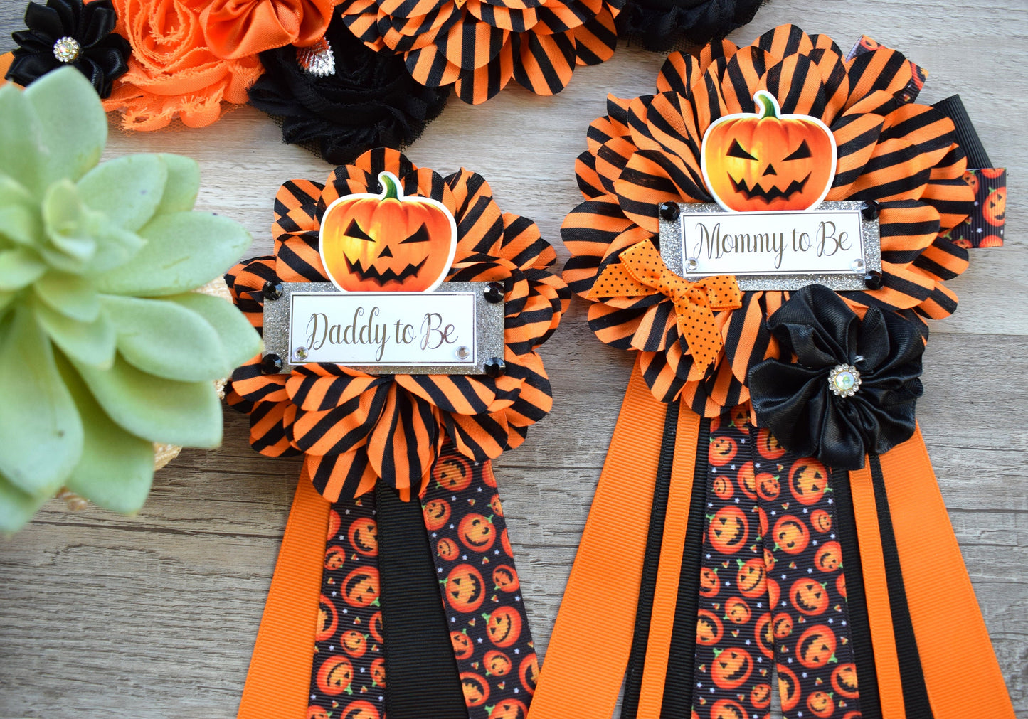 Pumpkin Halloween Baby Shower, Halloween Baby Shower, Pumpkin Orange Black Mommy To Be Pin, Halloween Corsage Pins, Daddy To Be Pins