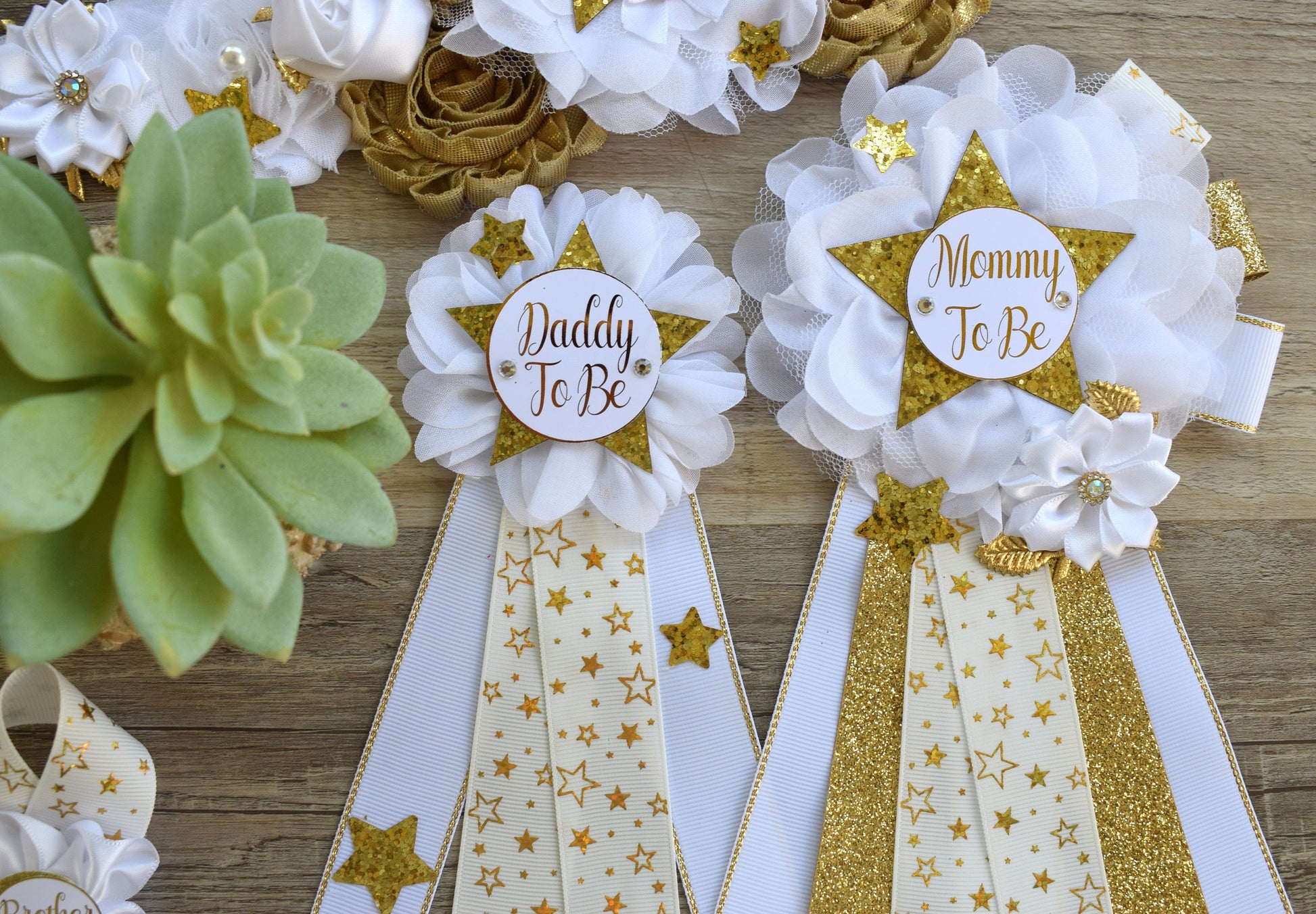 White Twinkle Twinkle Little Star Baby Shower, Gold White Star Maternity Sash, Twinkle Gender Reveal, Mommy To Be Ribbon, Daddy To Be Pin - Celebrations By Cris