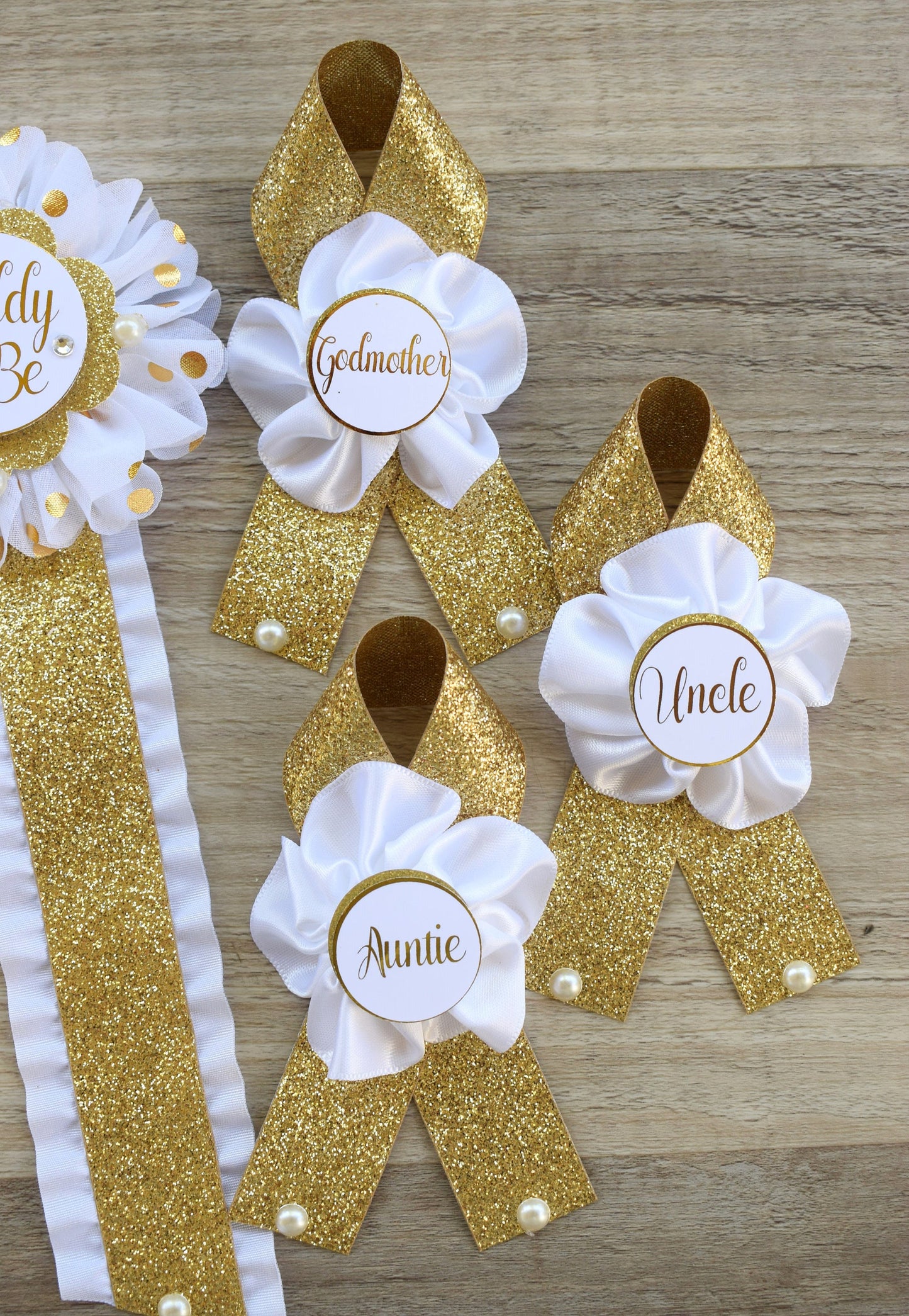 White Gold  Baby Shower, White Gold Guest Pin, Baby Shower Mommy To Be Pin, White Gold Daddy To Be Pin, White Gold Shower, Custom Pin - Celebrations By Cris