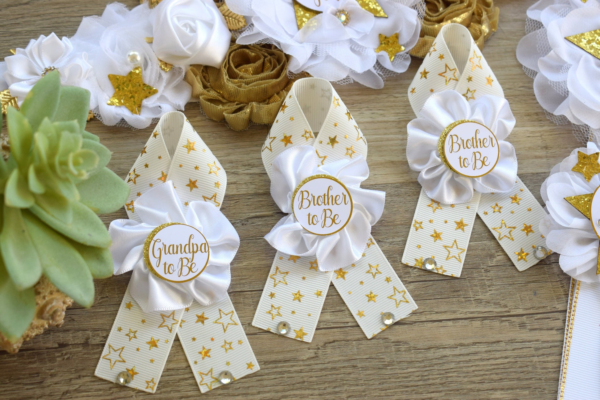 White Twinkle Twinkle Little Star Baby Shower, Gold White Star Maternity Sash, Twinkle Gender Reveal, Mommy To Be Ribbon, Daddy To Be Pin - Celebrations By Cris