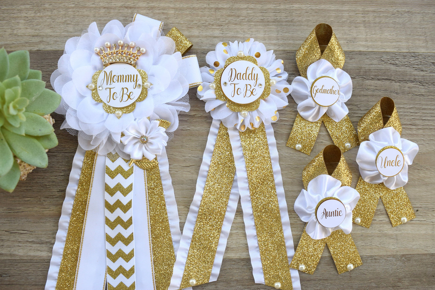 White Gold  Baby Shower, White Gold Guest Pin, Baby Shower Mommy To Be Pin, White Gold Daddy To Be Pin, White Gold Shower, Custom Pin - Celebrations By Cris